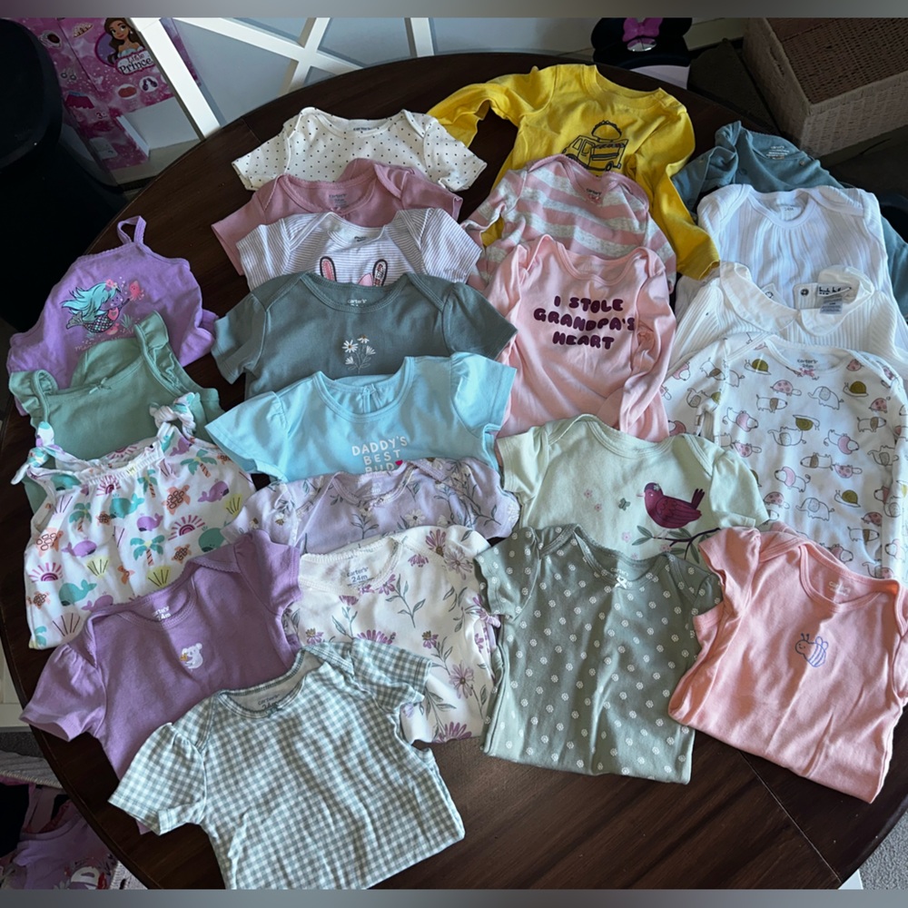Toddler Girl 24 Month / 2T Onesie Lot - 7 long sleeve, 12 short sleeve, 3 tanks